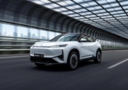“大家好智混SUV”风神L8领衔,东风风神携明星车型闪耀武汉车展