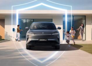 东风风神L8首次OTA智慧升级：无感是最高级的智能